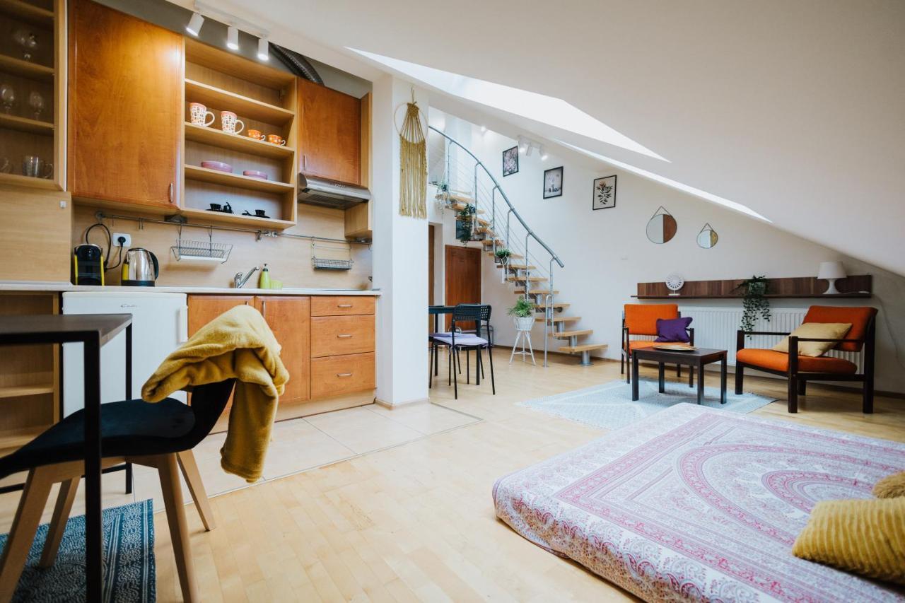 Happynest In Old Town Apartment Krakow Ngoại thất bức ảnh