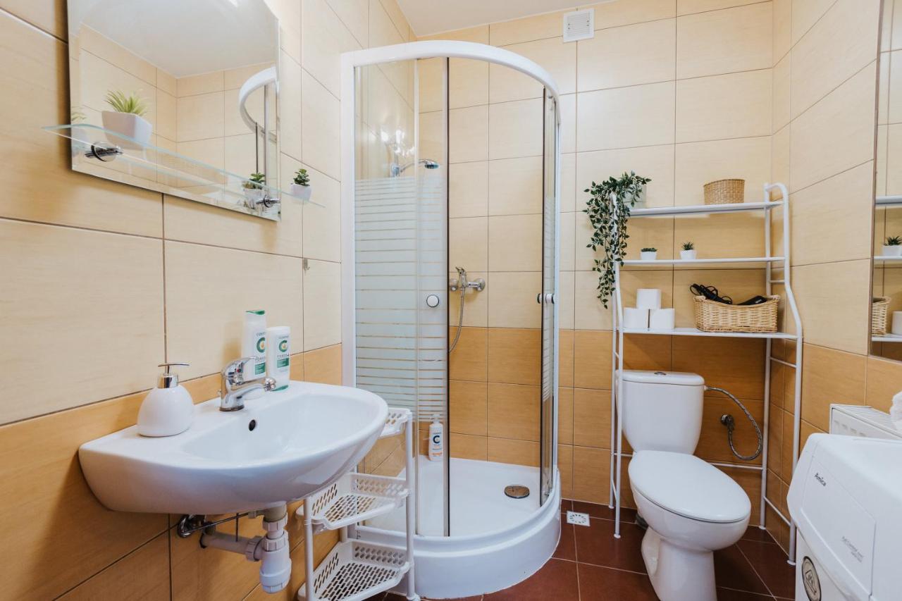 Happynest In Old Town Apartment Krakow Ngoại thất bức ảnh